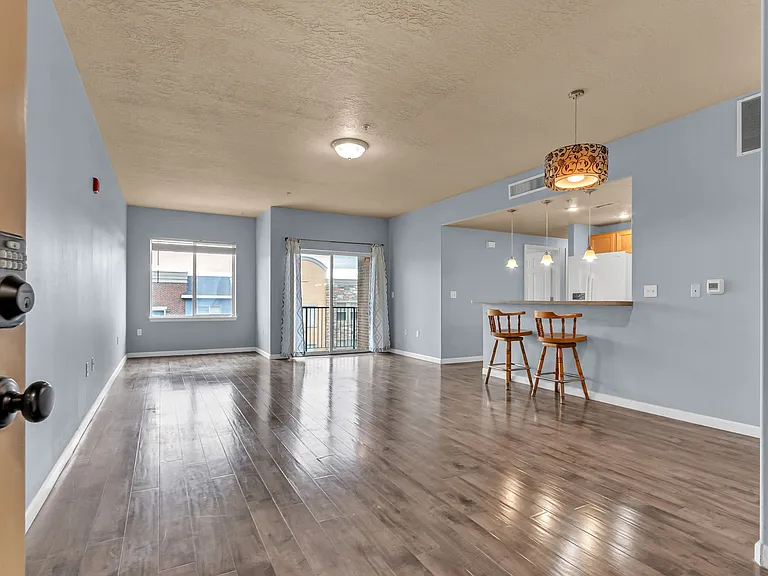 165 W Albion Village Way #201 — Photo 7