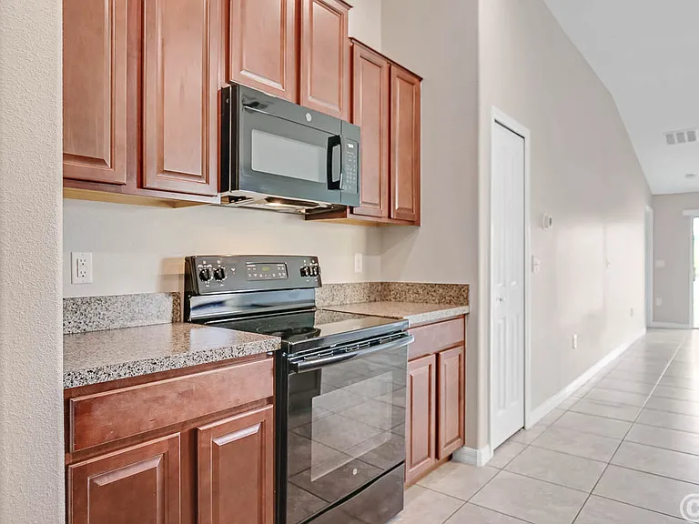 6529 Trent Creek Dr — Photo 6
