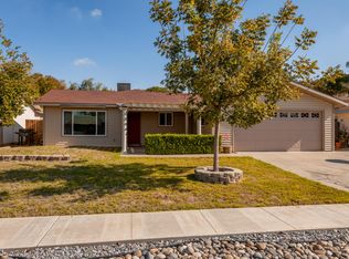 2865 Julia Cir, Hanford, CA 93230
