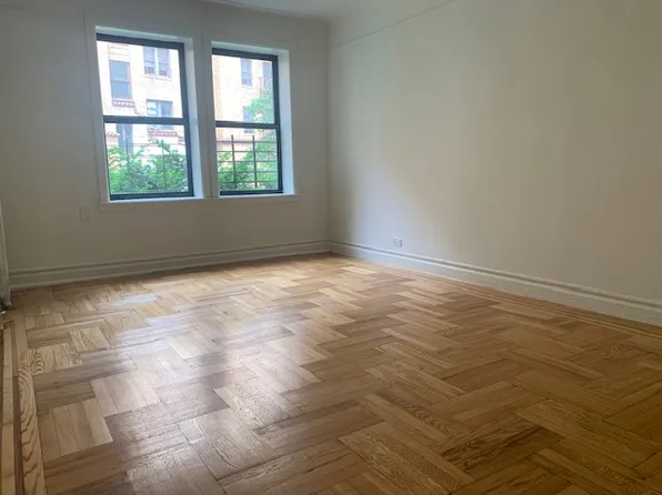 2100 Bronx Park East 1D image 2 of 5