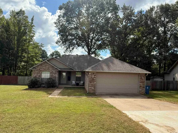 3705 Winterlake Dr, Benton, AR 72015