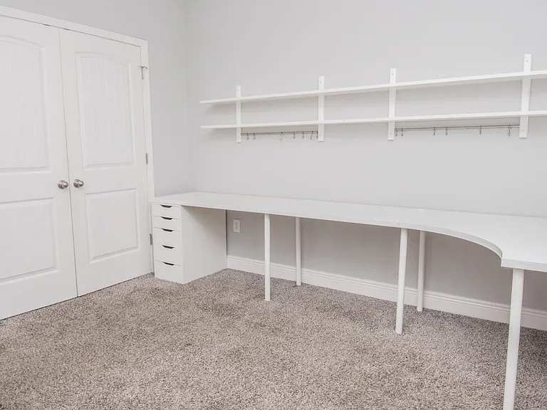5567 Galaxy Dr — Photo 25