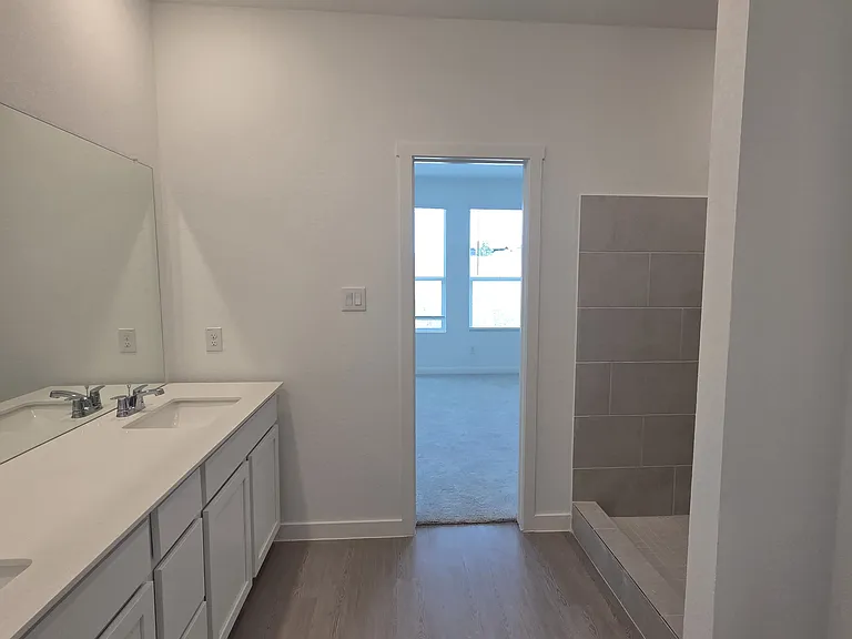 6315 Mifflin Way — Photo 12