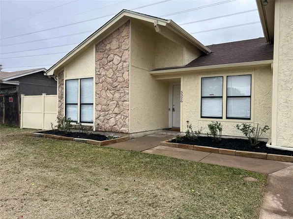 5326 Creek Valley Dr, Arlington, TX 76018