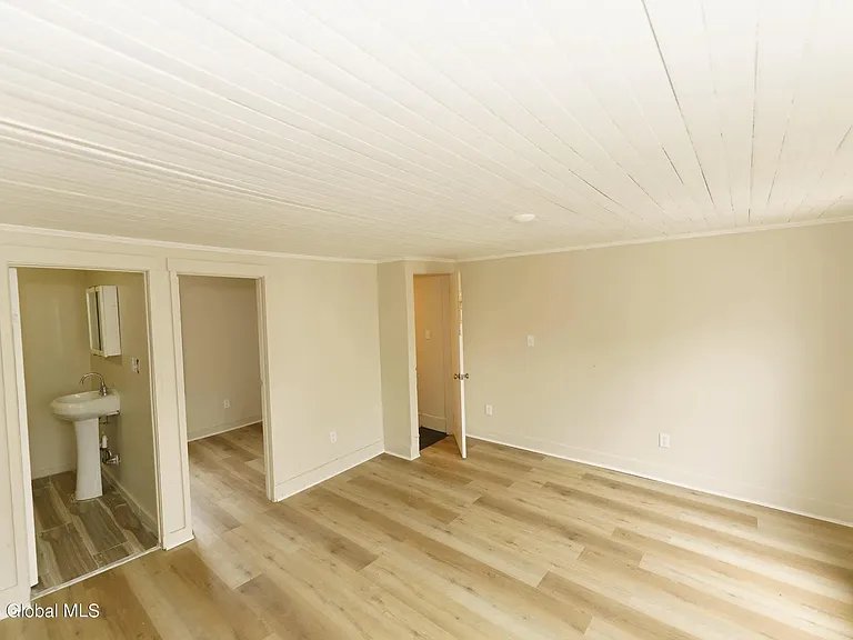 59 Bradford St — Photo 12