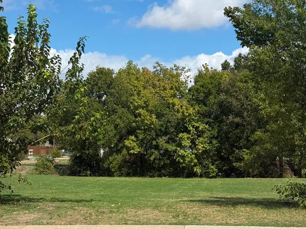 1311 Morrell Ave, Dallas, TX 75203
