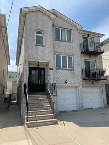 103 Saint Francis St, Newark, NJ, 07105