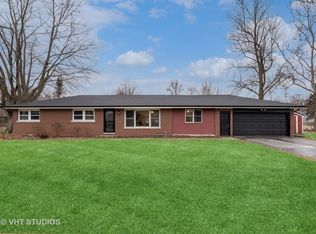304 Pleasure Dr, Yorkville, IL 60560