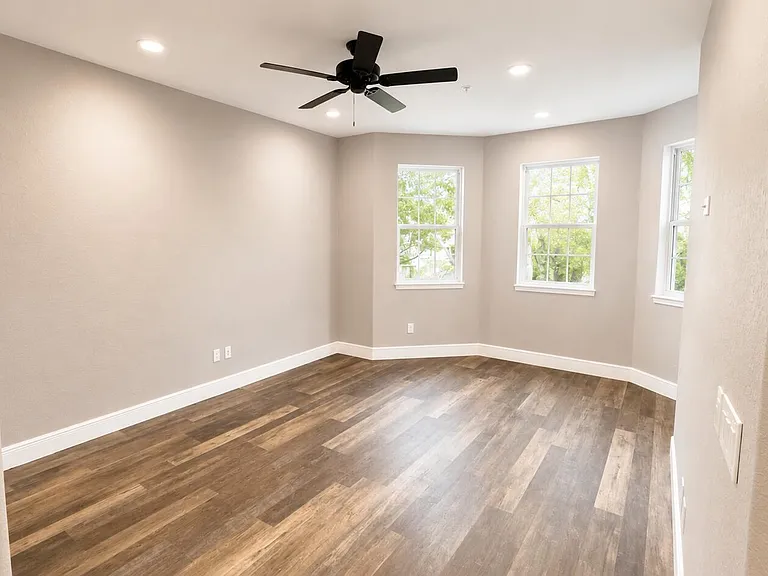 3509 Shoma Dr — Photo 7