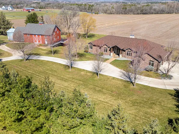 13804 40th St S, Afton, MN 55001