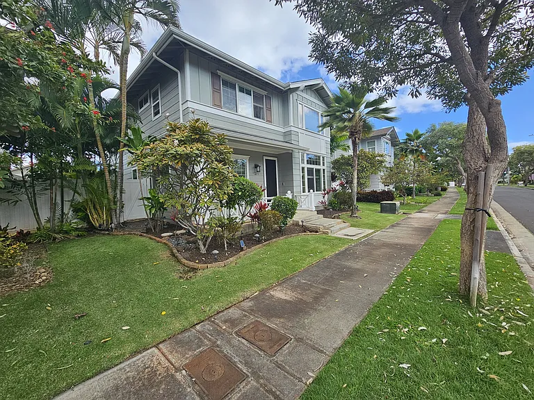 91-1053 Hokuikekai St — Photo 3