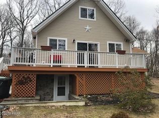 116 Hackney Ct, Milford, PA 18337