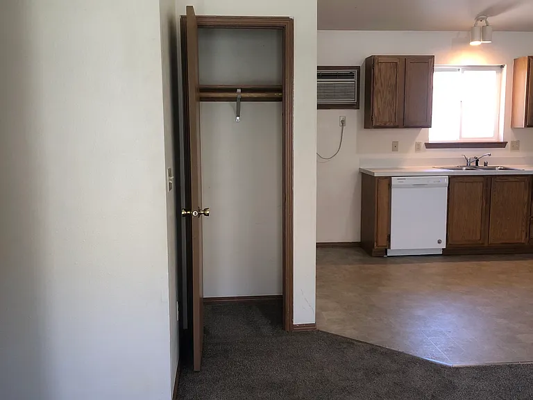 1016 E 19th Ave #B — Photo 5