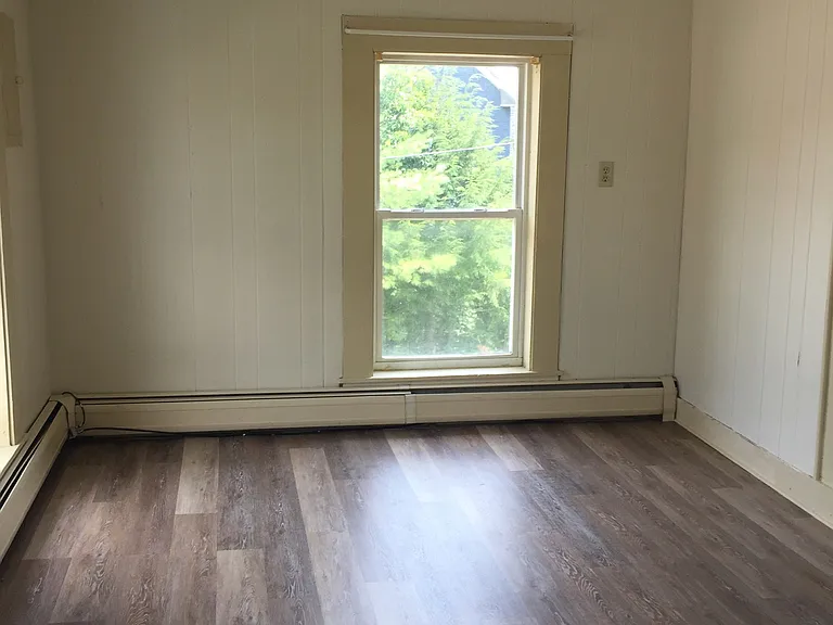 246 S Windsor St #2 — Photo 6