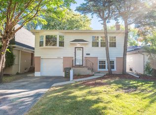 1355 S Dunton Ave, Arlington Heights, IL 60005