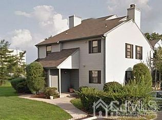 1601 Woodbridge Commons Way, Iselin, NJ 08830