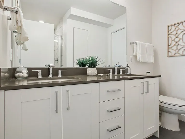 Central Park Townhomes — Photo 32