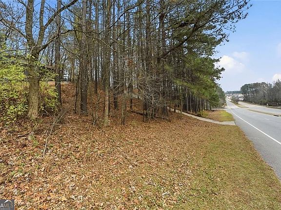 3rd image of 3779 Lawrenceville Suwanee Rd