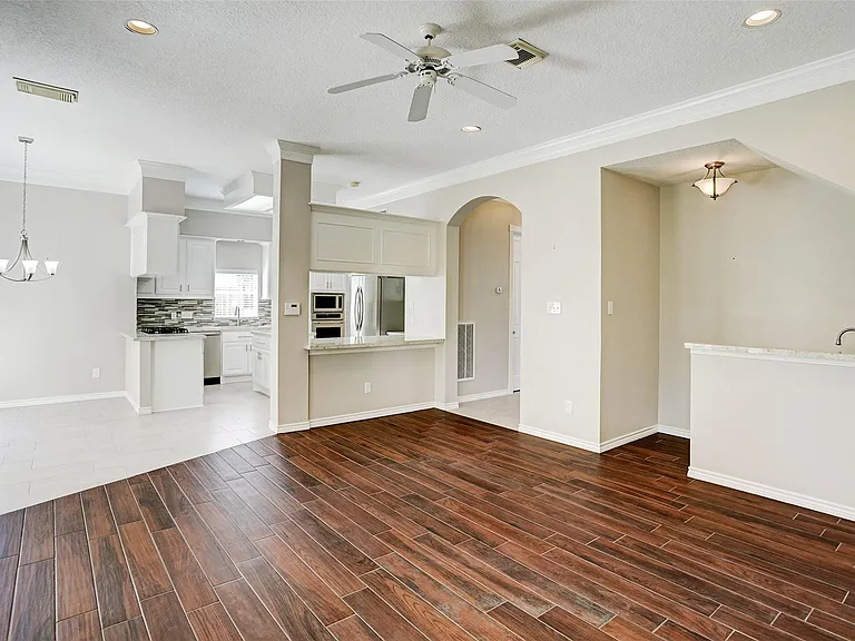 4425 Mildred St — Photo 14