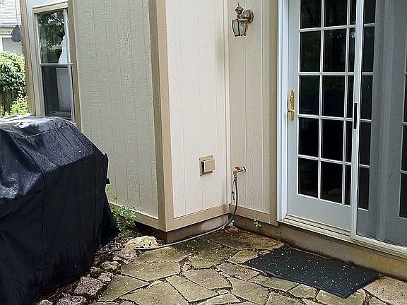 Porch and BBQ area