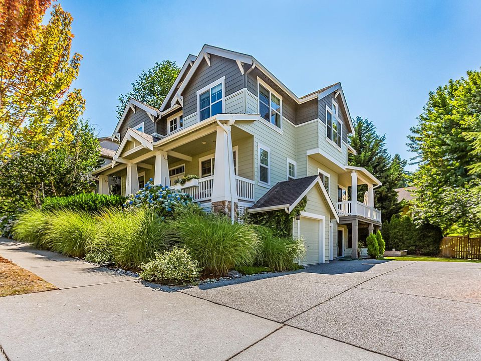 1st image of 16537 NE 117th Way