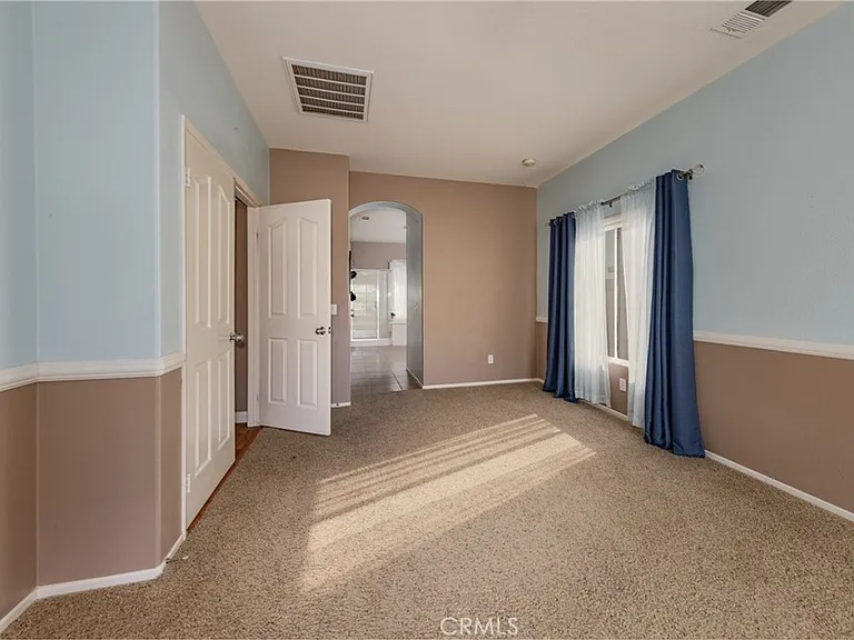 64243 Eagle Mountain Ave — Photo 19
