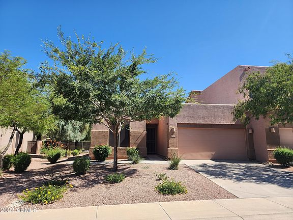 2nd image of 1356 W WEATHERBY Way