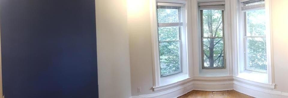 Front room / living room