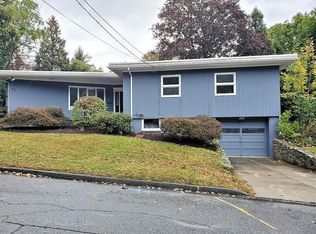 52 Beverly St, North Dartmouth, MA 02747