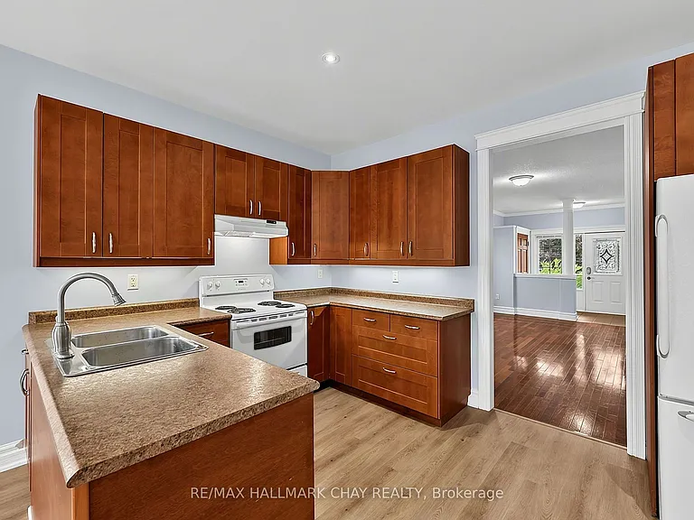 2040 Celeste St #MAIN — Photo 6