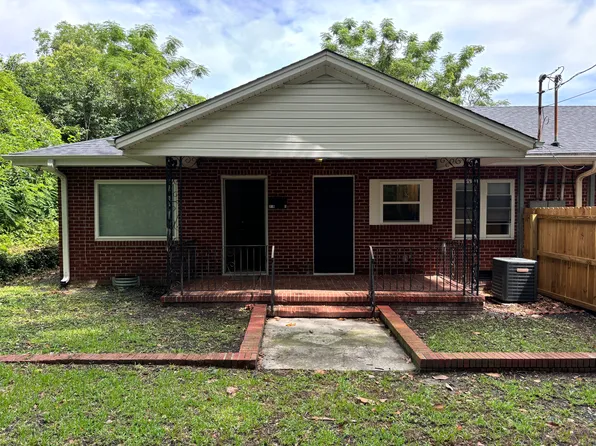 716 S 12th St APT A, Wilmington, NC 28401