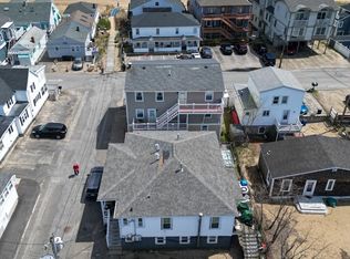 14 Fowler St, Salisbury, MA 01952