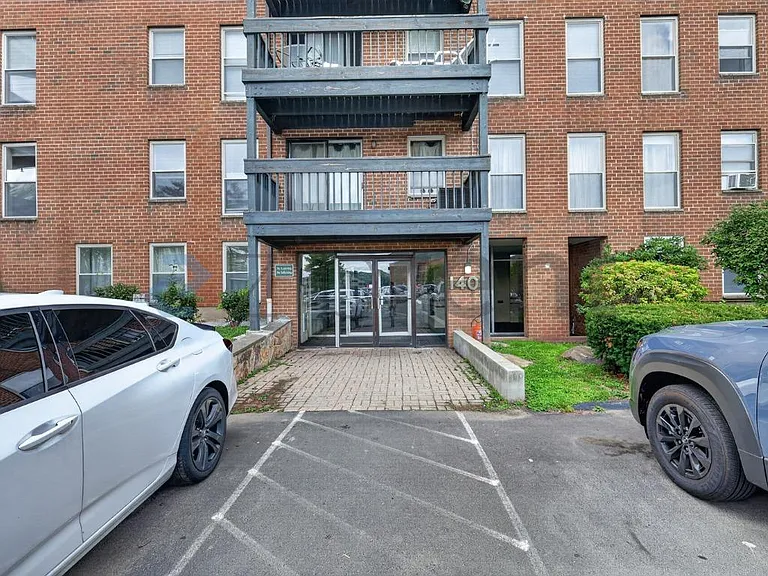 140 Kane St #A7 — Photo 1