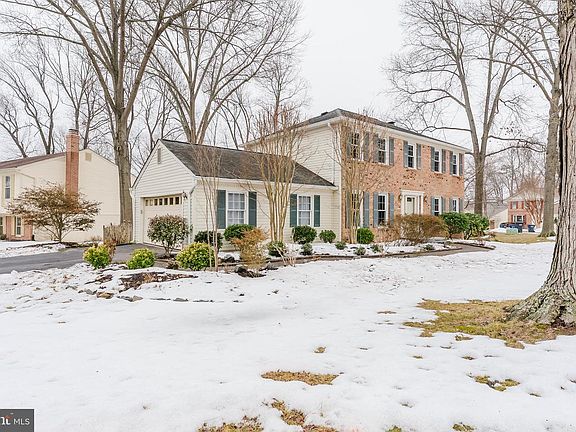 2nd image of 7200 Duck Ct