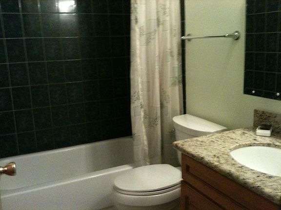 5th image of 15743 NE 1st St