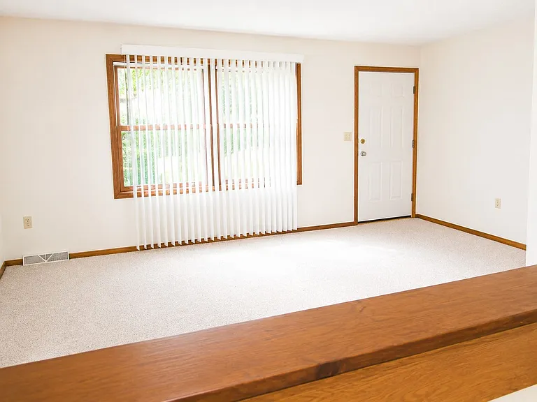 3512 Plum St — Photo 12