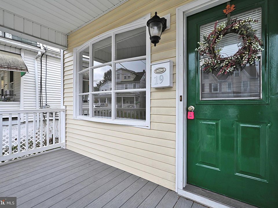 19 S 4th St, Frackville, PA 17931 Zillow