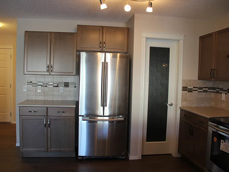 17608 8th Ave SW — Photo 3