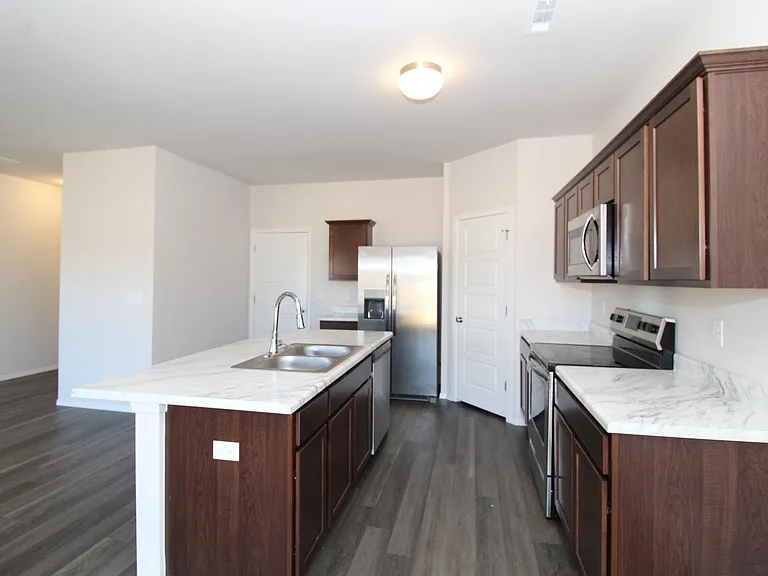3321 Gulley Ln — Photo 3