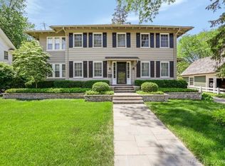 283 Hillcrest Ave, Grosse Pointe Farms, MI 48236