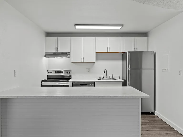Brix Apartments — Photo 30