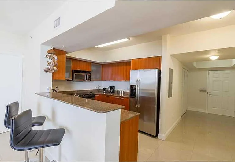 16699 Collins Ave #1909 — Photo 28