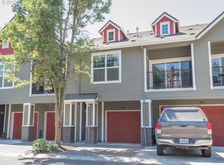 745 Springtree Ln, West Linn, OR 97068