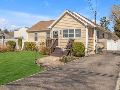 510 4th Avenue, East Northport, NY, 11731