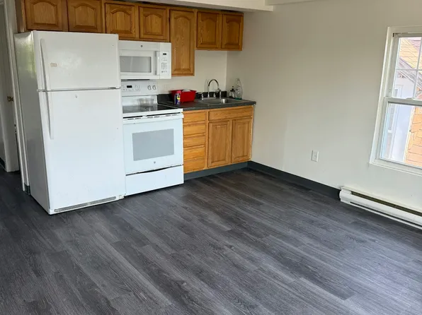 222 Main St #R7, Gloucester, MA 01930