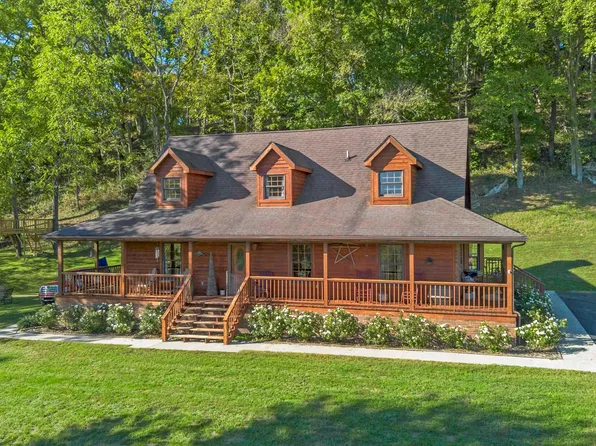 363 Perry Campbell Ln, Prichard, WV 25555