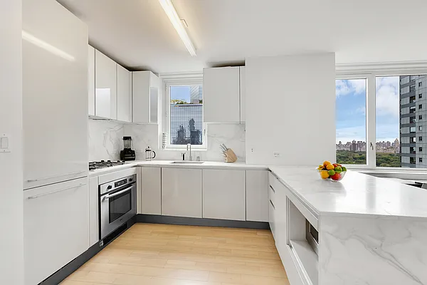 Rented by Corcoran | media 1