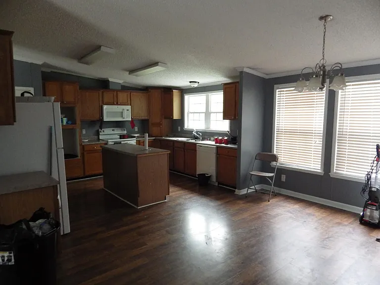 7582 Bayberry Ln — Photo 14