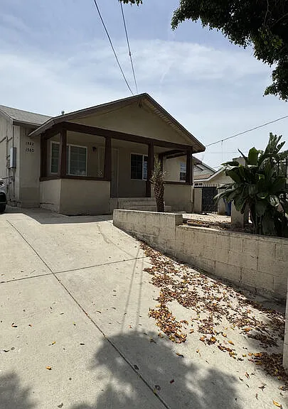 1582 Ricardo St — Photo 1