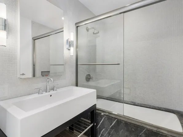 210 Lafayette Street image 7 of 11